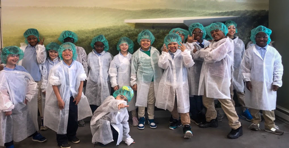 UASCS Atoms take a field trip to Sovena - world leader in olive oil market