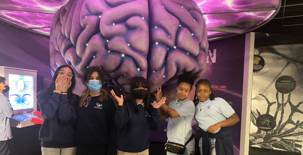 Utica Academy of Science elementary school’s 6th-grade students visited the Museum of Science and Technology (MOST) for a hands-on, minds-on STEM field trip.